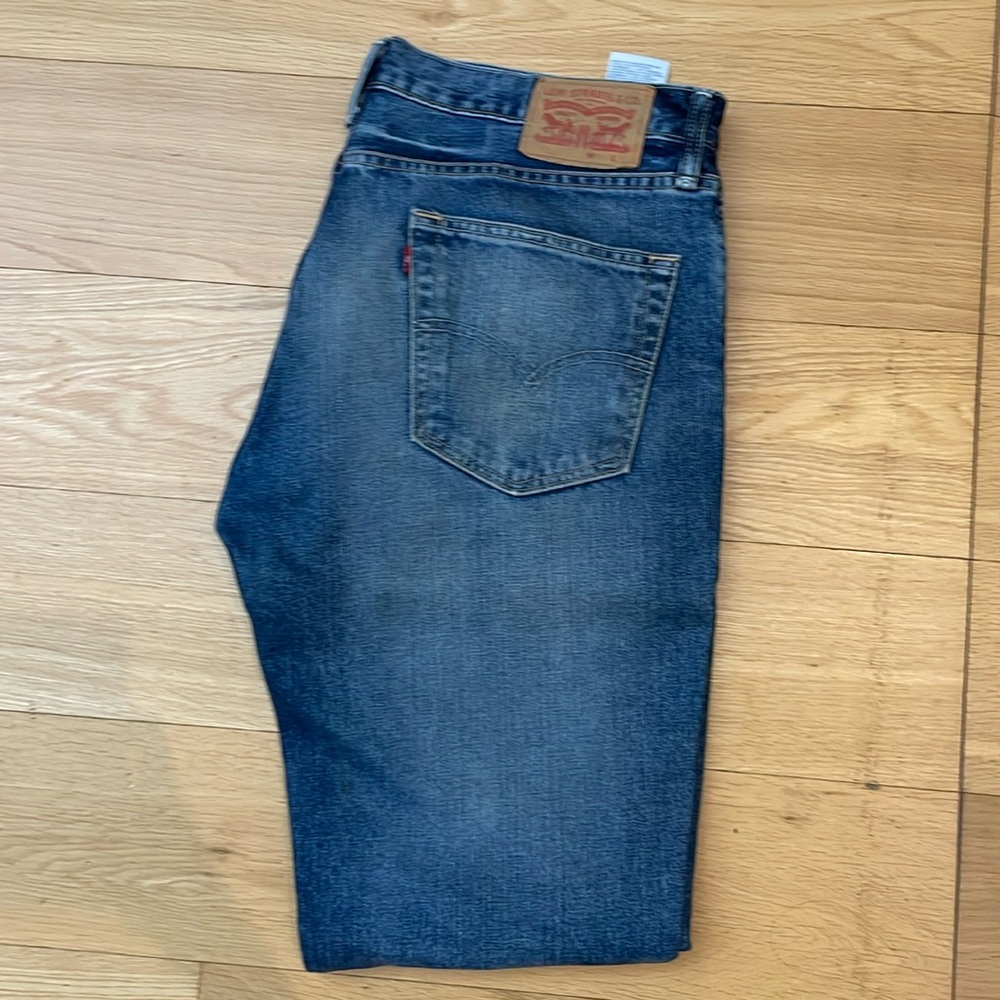 Men’s Levi’s jeans